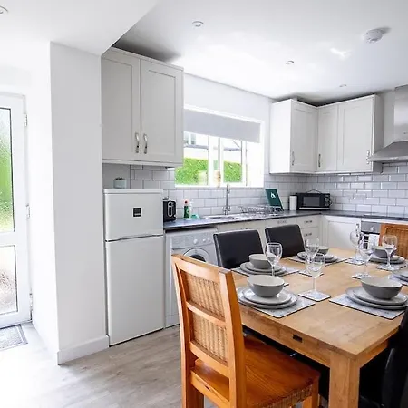 Shelter Stone - In The Heart Of The Lakes *