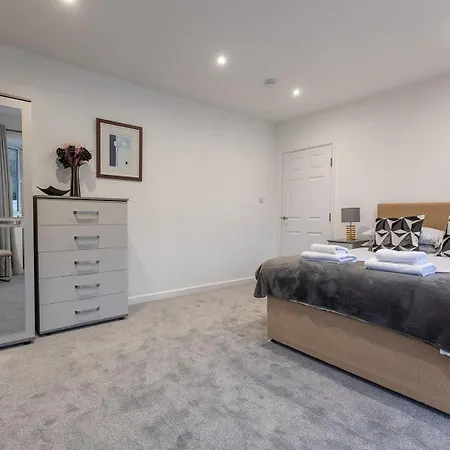 Shelter Stone - In The Heart Of The Lakes